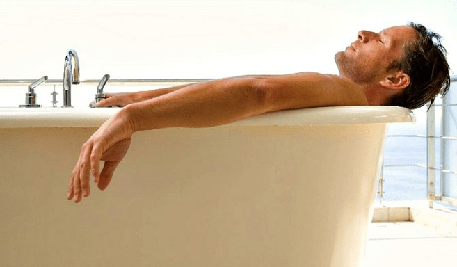 baño de bicarbonato de sodio para a ampliación do pene